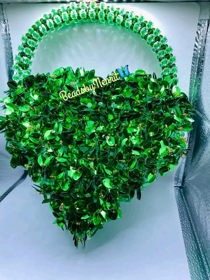 Emerald petal bag
